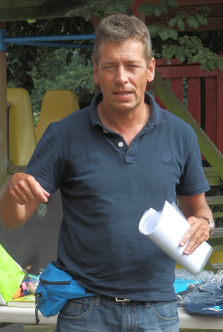 Didier Vanderghote, voorzitter tel. na 18u of WE 0494 83 48 42